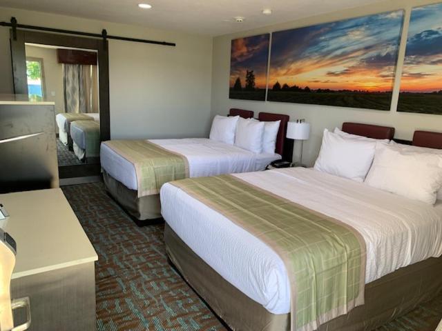 Days Inn By Wyndham Bellville Mansfield Екстериор снимка